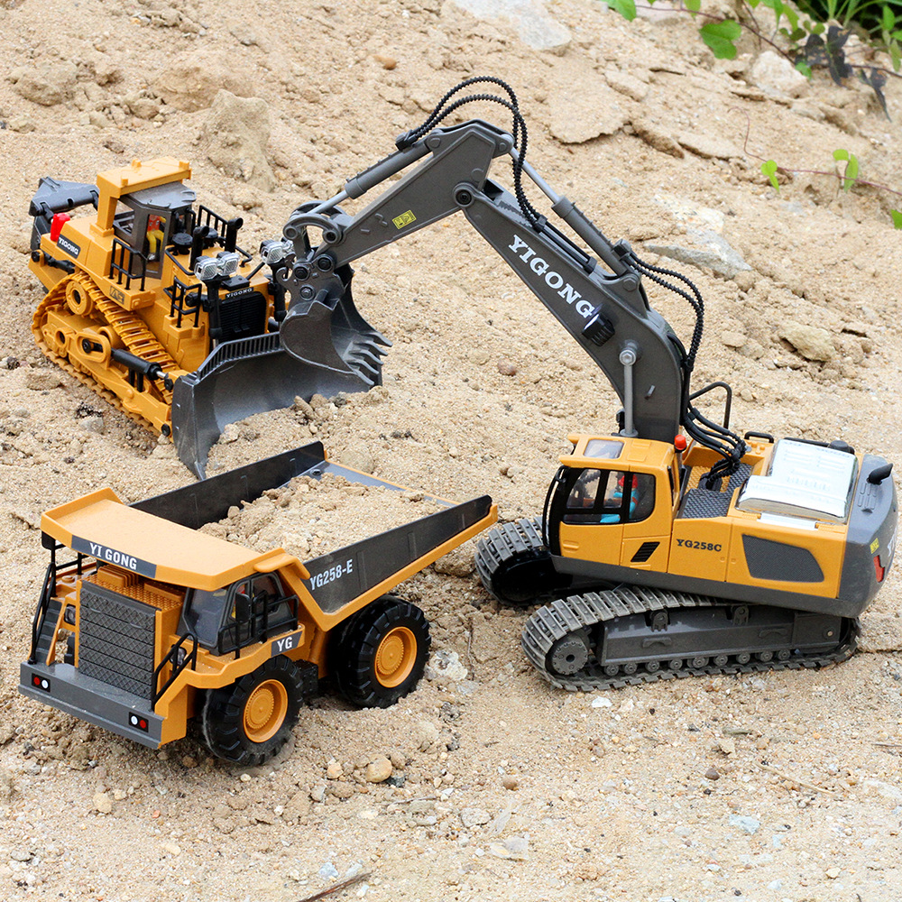 跨境遥控挖掘机儿童玩具吊机搅拌车挖土车仿真模型工程自卸车玩具