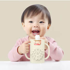 跨境爆款婴幼儿水杯架纸盒牛奶果泥防洒容器儿童宝宝喝奶喝水杯架