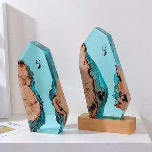 Ocean Diver Karst Cave Office Desktop Decoration Luminous Creative Gift Lamp Holders Solid Wood Resin Lamp Jewelry