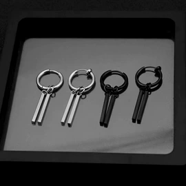 耳钉;耳环;唇饰