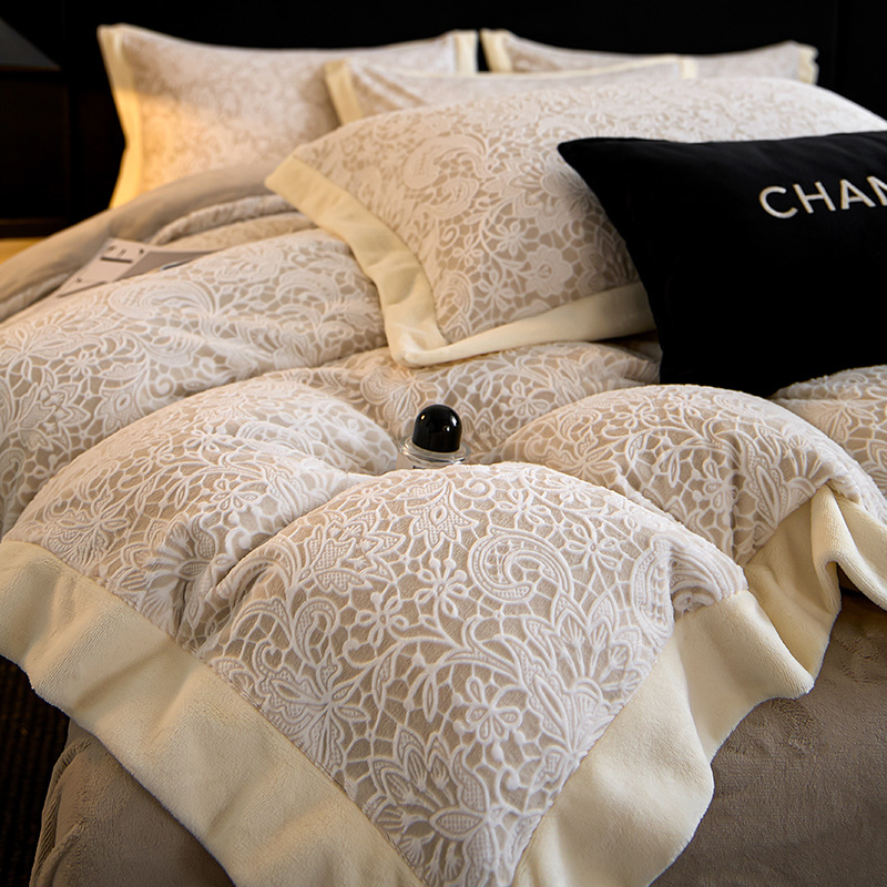 Invierno tallado de leche de lana de cuatro piezas con sábanas de lana de coral caliente engrosadas cubierta de cama antiestática