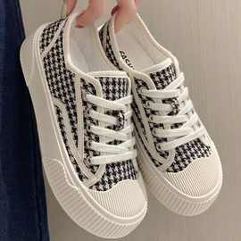 帆布鞋女夏款2024年春季新款百搭ulzzang厚底透气运动板鞋饼干鞋