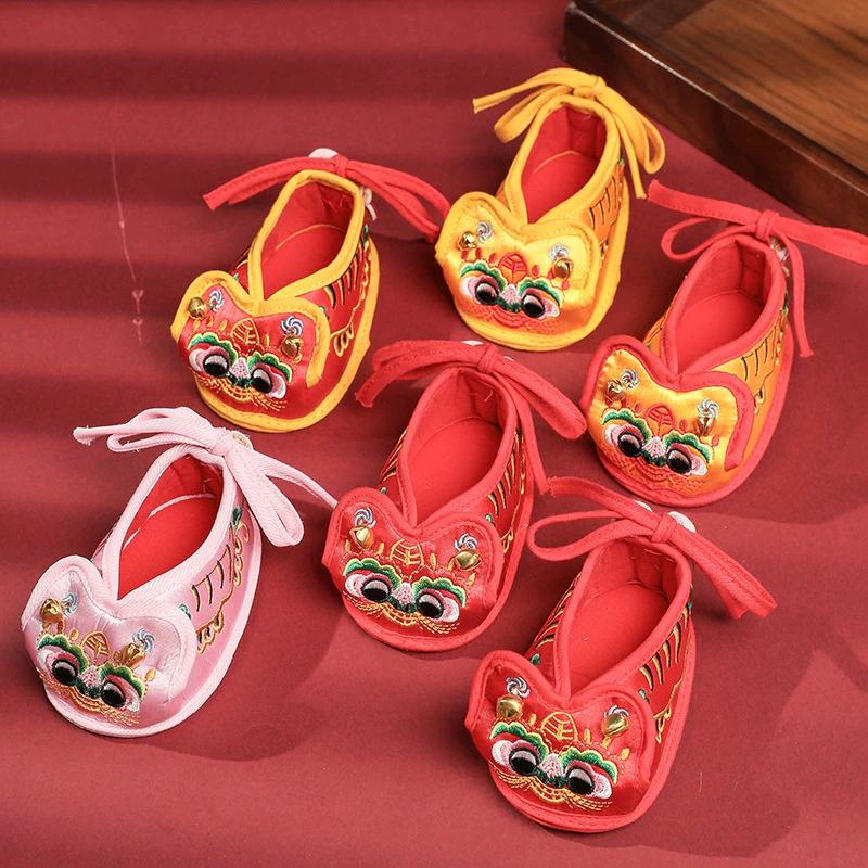 Baby Tiger Shoes Baby 1 год Сто дней, не связанных с наследием