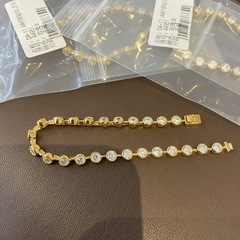 S 925純銀シルバーの泡の丸いドリルのファッションのアクセサリはジルコンのブレスレットの女性の爆発のジルコンのブレスレットの軽くて豪華です。