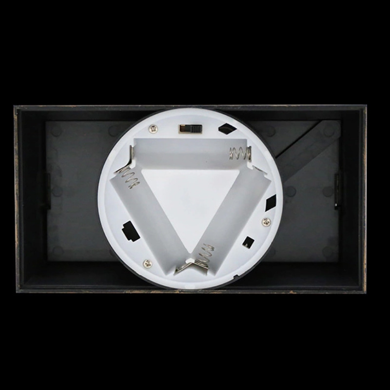 梦幻圣诞飘雪LED发光内景复古扁风灯工艺品手提油灯礼品摆件装饰