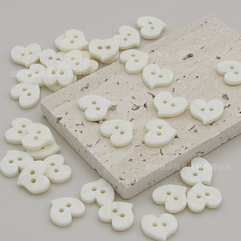 Beige Heart Button Shirt Cardigan Button Kidsren's Clothing Button Two-Eye Button Dress Button DIY Wholesale