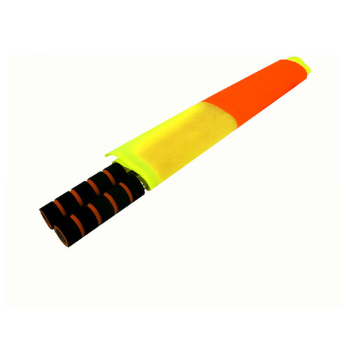 The flag of the starting signal, the flag of the track and field judge, the flag of the football sideline referee, the red, yellow, green and white flags for traffic command, the railway signal flag 