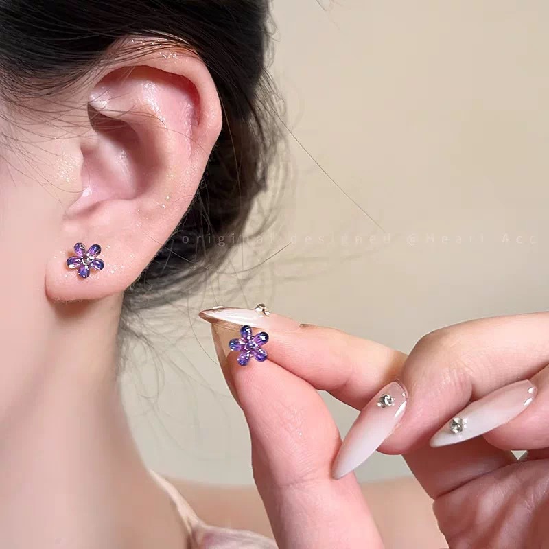 38 # Roland purple glass five-petal flower earrings