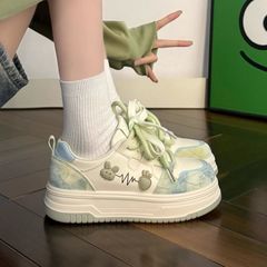 2025百搭小众爆款小白鞋厚底复古兔子萝卜板鞋子女秋季休闲运动鞋