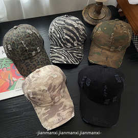 2025新款做旧美式磨破豹纹迷彩字母鸭舌帽弯檐男女休闲情侣棒球帽