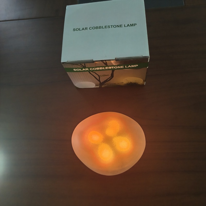 新太阳能光控灯户外防水装饰庭院七彩灯仿真鹅卵石感应灯草坪灯|undefined