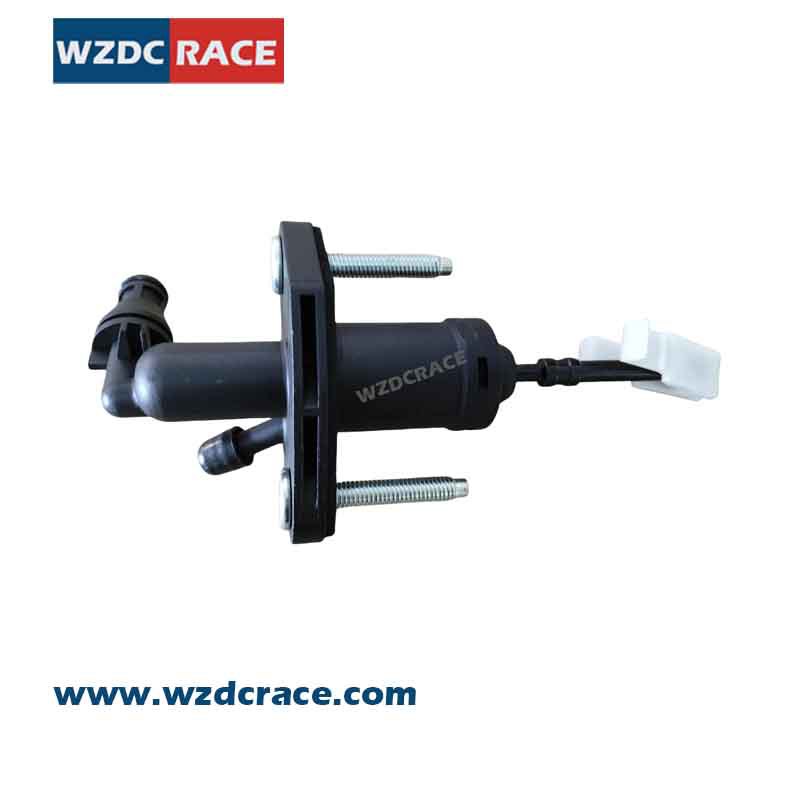Embrague bomba maestra bomba de embrague Chevrolet Cruze 55561916 / 96829722 / 55207400 piezas de automóvil
