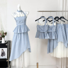 法式度假格子套装女夏季2025新款立体花朵吊带不规则半身裙两件套
