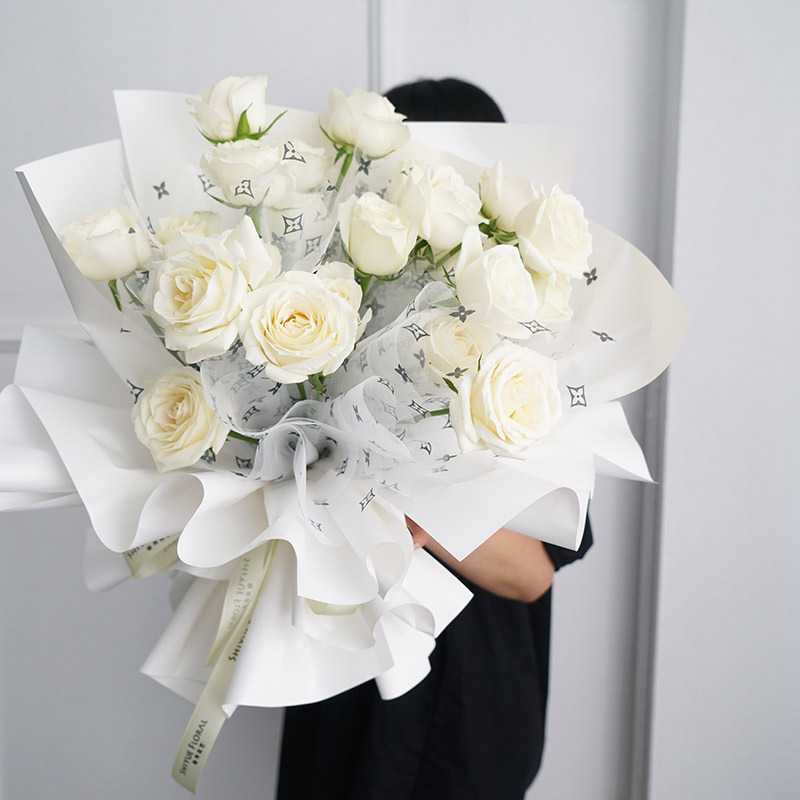 Liquidación de Materiales Florales: Precio Especial al por Mayor para Suministros de Floristería, Papel para Envolver Flores, Papel para Empaquetar Ramos en Liquidación