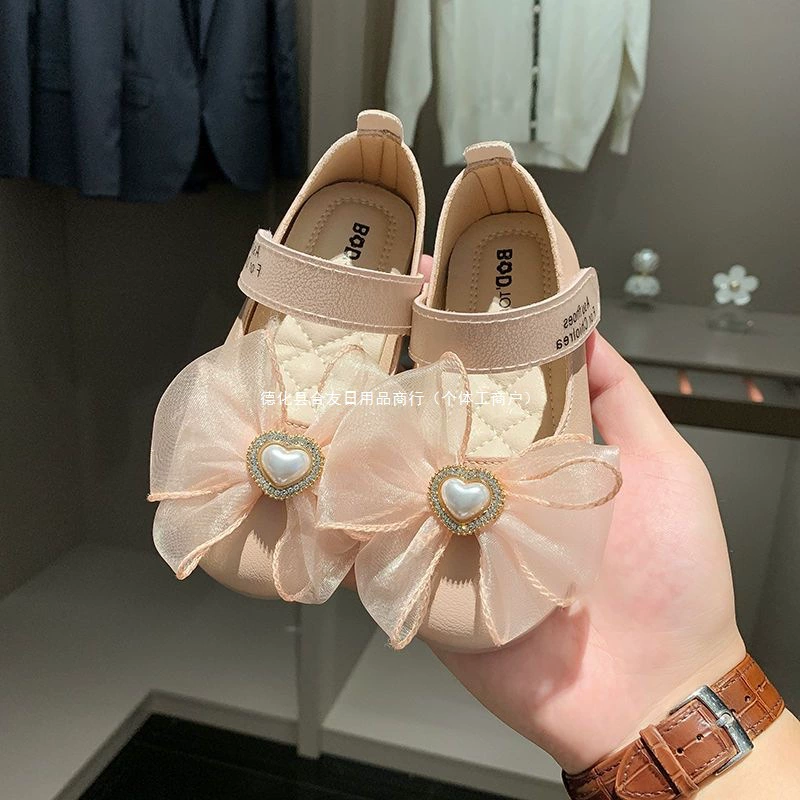 Детские маленькие кожаные туфли, весенне-осенний стиль, туфли принцессы для маленьких девочек, туфли для маленьких девочек на мягкой подошве в корейском стиле с бантом.