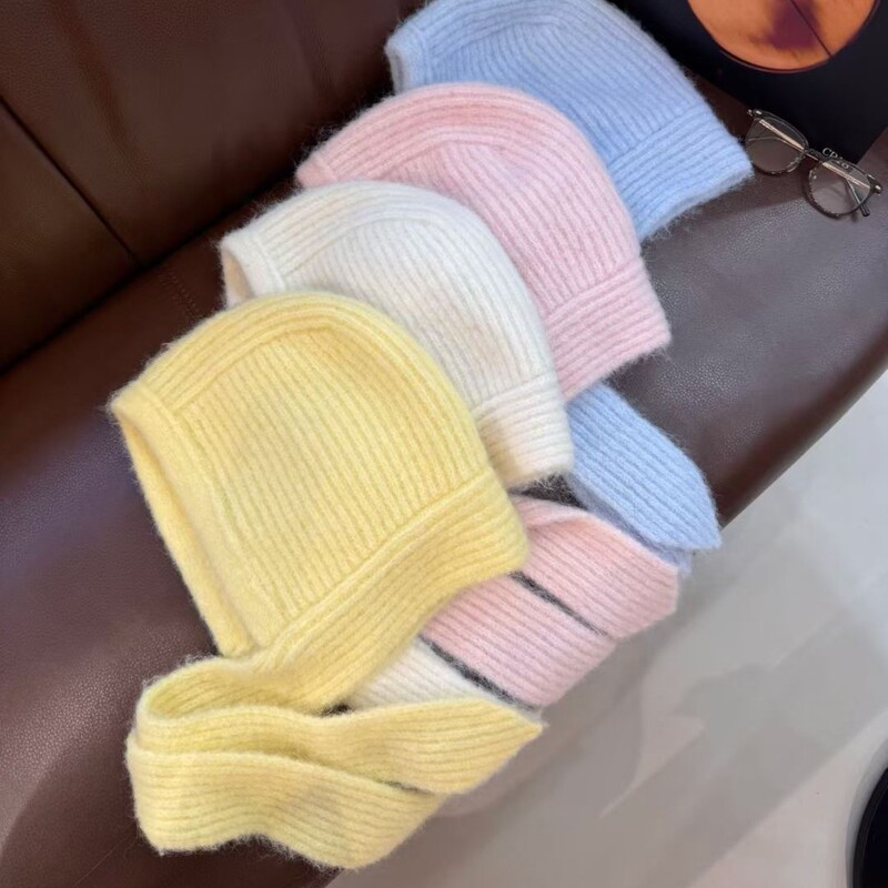 Autumn and Winter Balaclava Women's Scarf All-In-One Hooded Shawl with Woolen Hat to Keep Warm and Ear Protection Neck Scarf