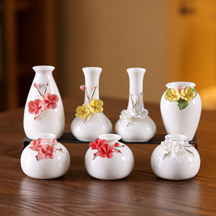 Ceramic Handmade Pink Plum Blossom Vase White Gold-Plated Plum Blossom Ornaments Hydroponic Artificial Mini Desktop Decoration Gift Giving