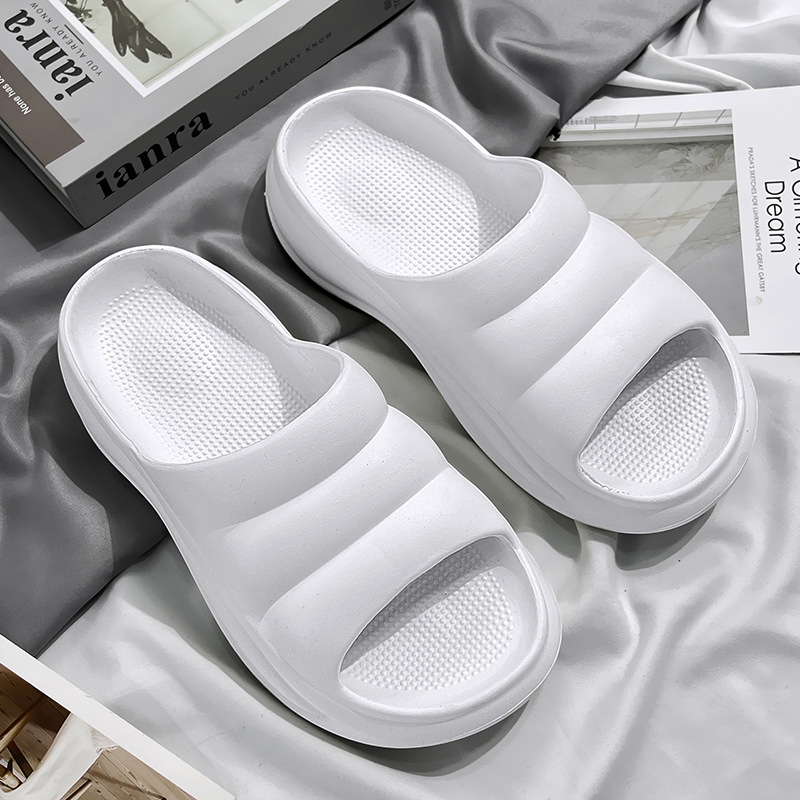 EVA fondo grueso pisar mierda sensación zapatillas caseras mujeres de verano baño interior ocio anti-deslizante zapatillas frías