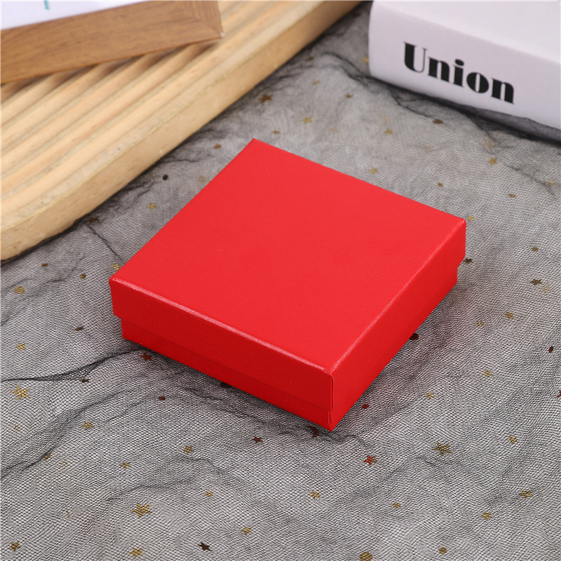 Caja de joyas rojas pulseras pendientes pendientes collares de perlas joyas caja de regalo caja de anillo caja de embalaje de joyas caja de regalo