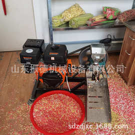 山东玉米膨化机图片 空心棒食品膨化机 现货供应小型杂粮膨化机厂