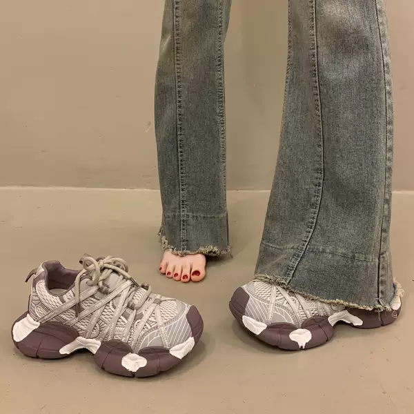 Unique lace-up dad sneakers for women, 2026 autumn new model, height-increasing, slimming, versatile, lightweight, sporty casual shoes