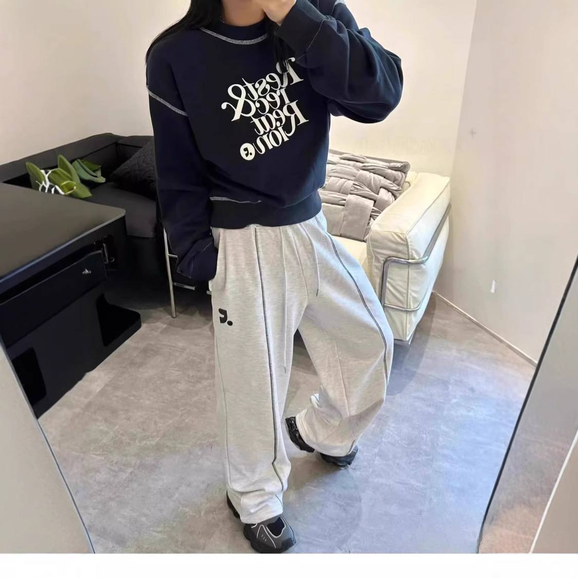 한국 틈새 휴식 및 RR 가을 새로운 인쇄 캐주얼 밍 라인 바지 스트레이트 튜브 남성과 여성의 느슨한 넓은 다리 바지