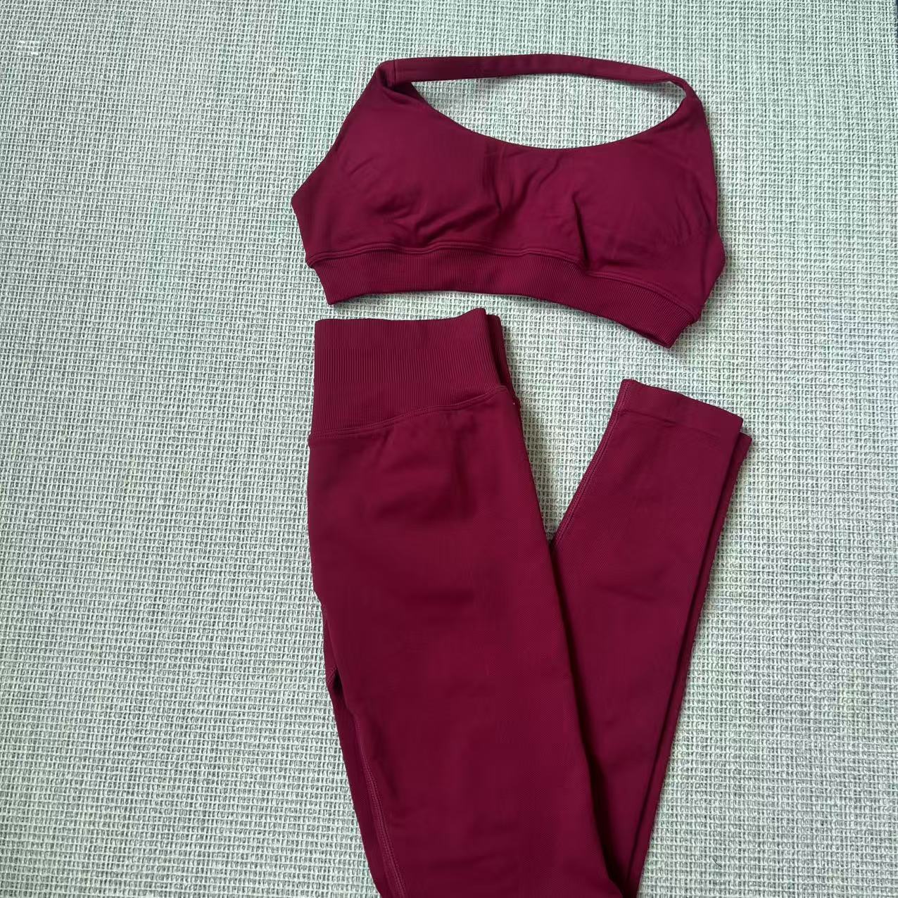 Комплект из бюстгальтера + брюк Wildberry