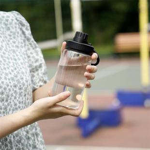 400ML�����Ų�̫�ձ�С������yˮ�������֌W������H�S��ˮ��