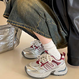 潮流美式复古显脚小厚底老爹鞋女款2025新款春秋轻便百搭运动鞋子