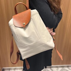 フランスのロンシャンバッグ70周年記念刺繍バックパック、デイリー通勤バックパック、大学生バッグ、コントラストカラーデザイン