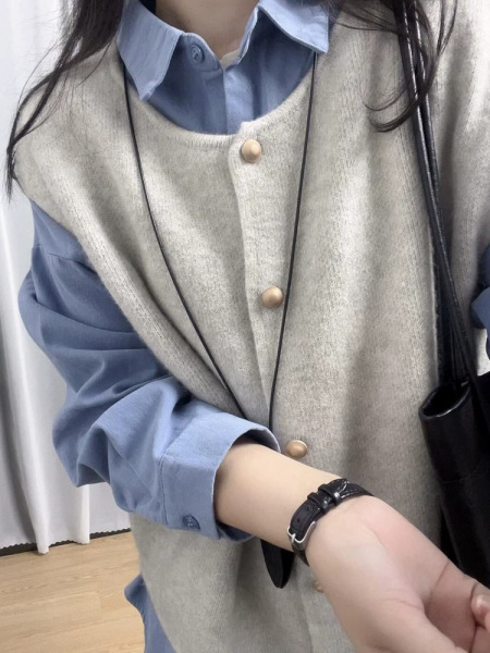 Blue fresh shirt