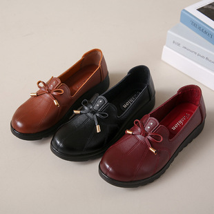 Old People's Shoes Women's Spring and Autumn Mother's Shoes Soft-soled Women's Comfortable Leather Shoes Flat-soled Work Shoes Non-slip Lightweight Middle-aged and Old People