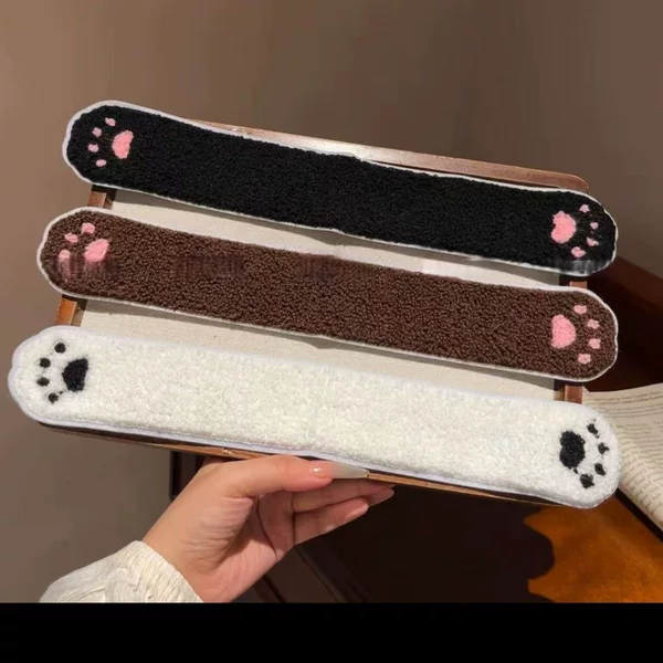 Cartoon cute cat paw magic hair clip for girls, adorable hair clip for fixing bangs and hair while washing face or applying makeup