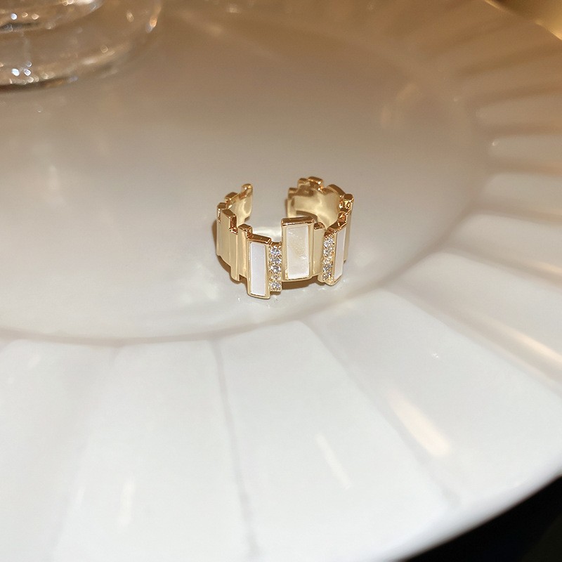 42 # anillo-oro (oro real chapado)