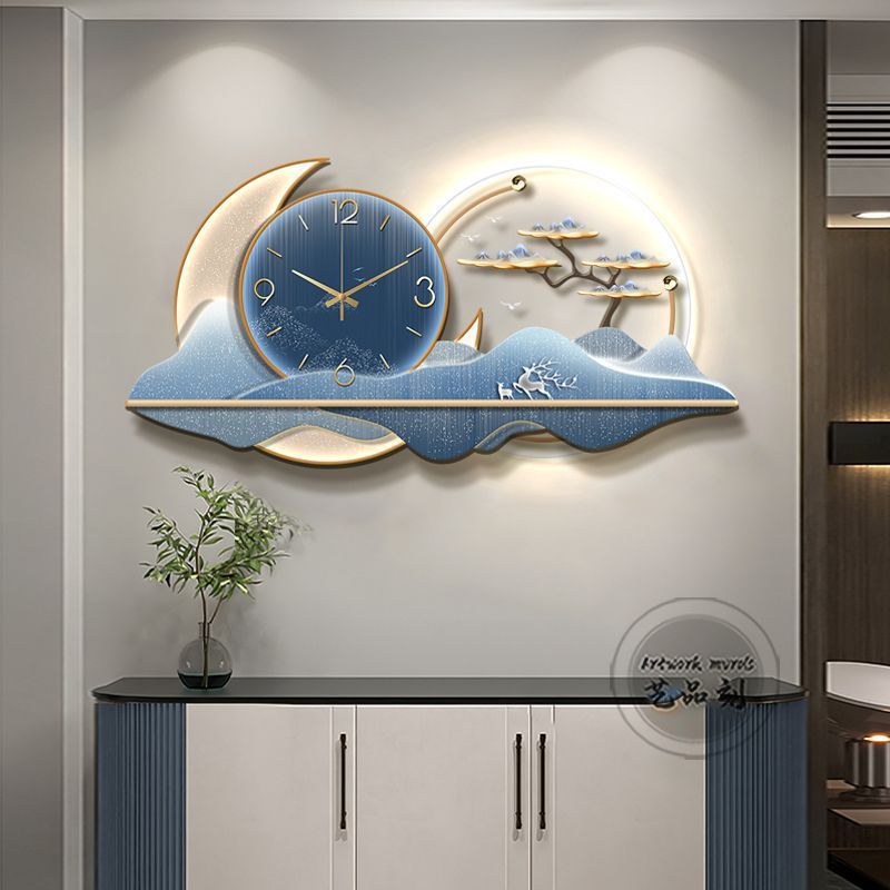 2025新款餐厅装饰画静音钟表现代轻奢挂钟带灯客厅背景墙时钟挂画