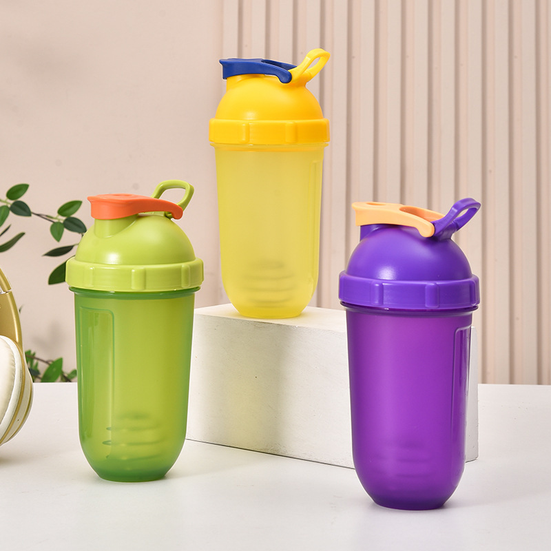 Taza batidora de plátano, proteína en polvo, deportes de fitness, taza de batido, batidora, taza de agua de plástico portátil de gran capacidad con escala
