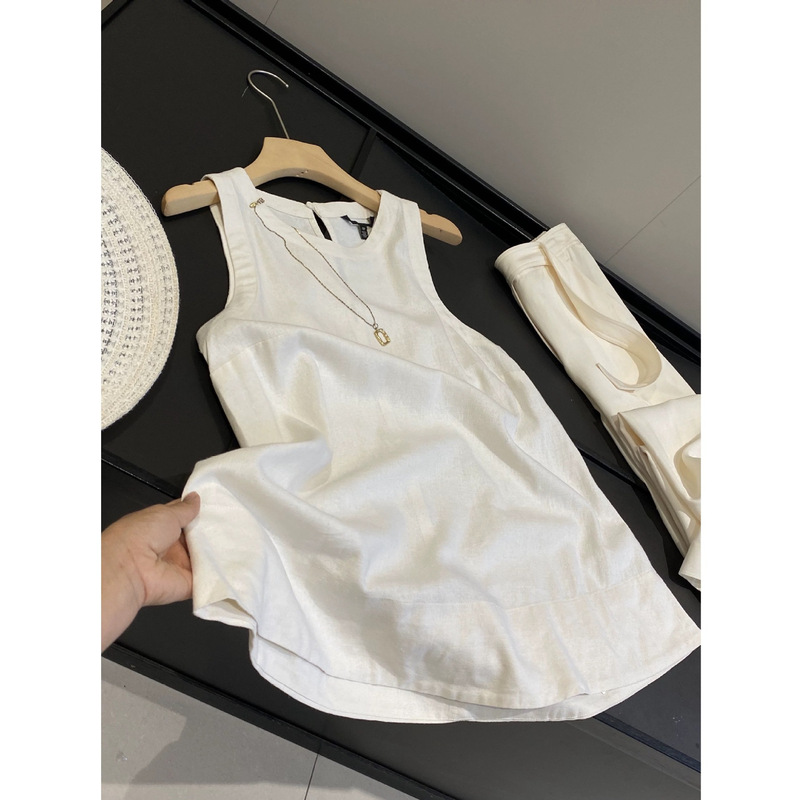 Inblue Popular in the Us! 55% Linen Blend Spring/Summer Thin Breathable Sleeveless Loose Top Tank Top for Women