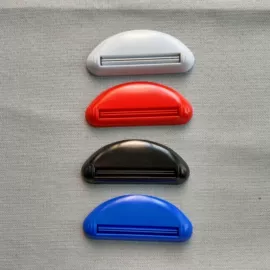 收纳盒;其他裁剪用品;尺子