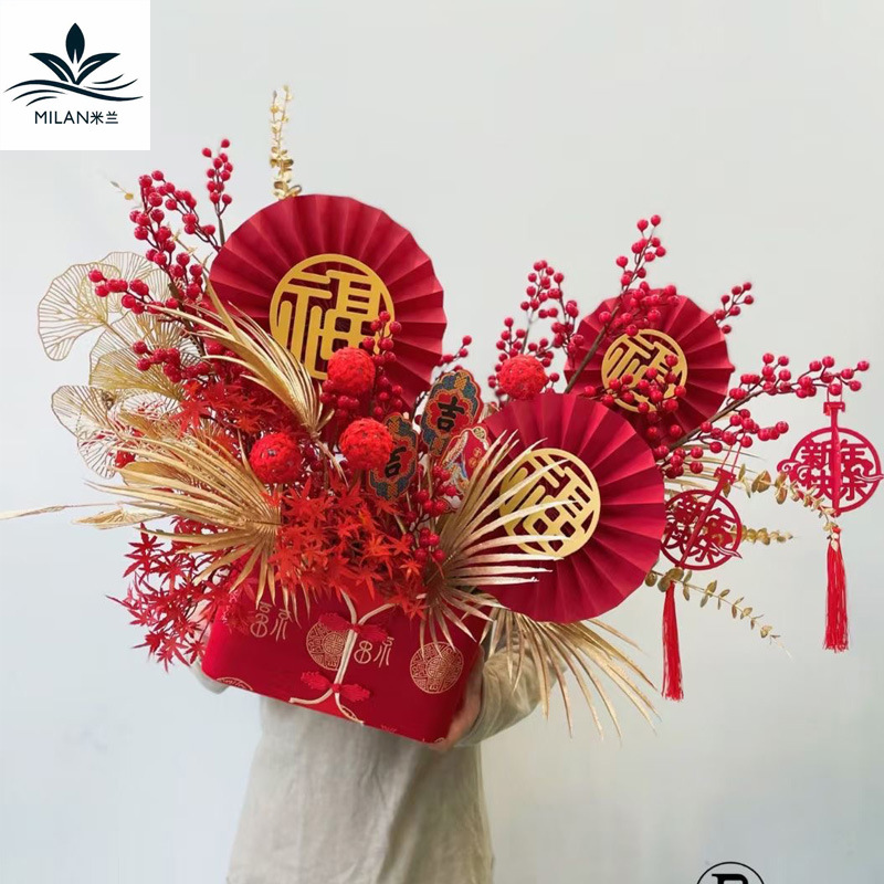 Milan estilo chino dorado fu palabra ventilador plegable víspera de año nuevo flor bendición cubo material decorativo ventilador de papel rojo flor festival de primavera bendición