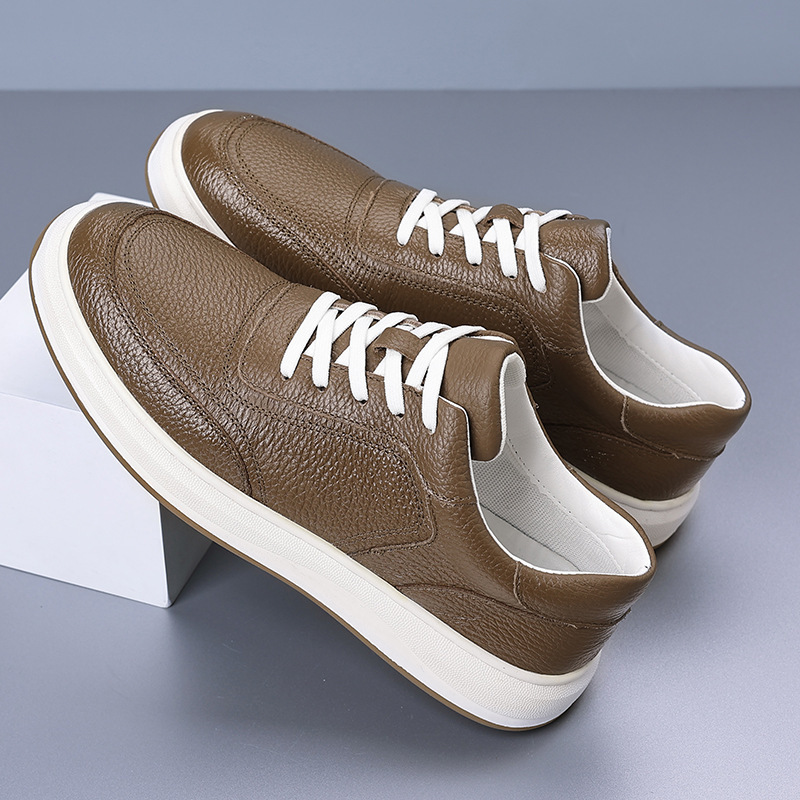Piel de vaca de primera capa 2025 nuevos zapatos transpirables para hombres zapatillas de deporte de suela suave para hombres nuevos zapatos casuales de cuero suave para hombres