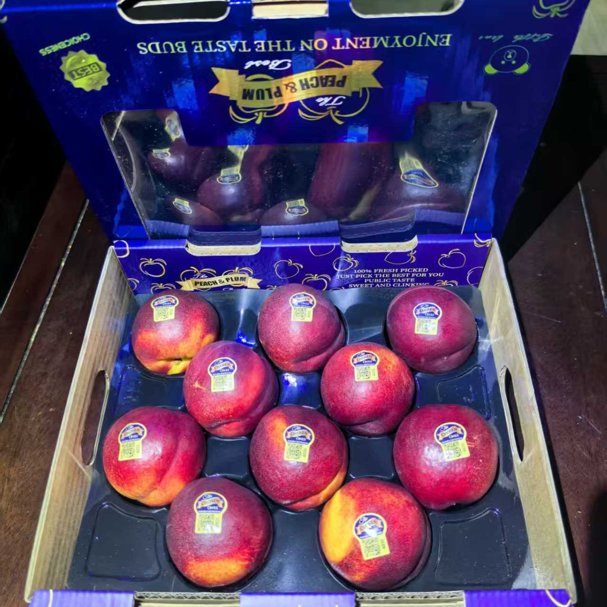 广州江南批发直发【顺丰】黄肉油桃香甜可口大果新鲜