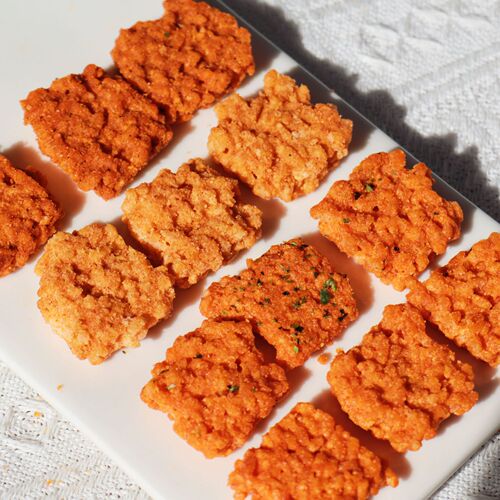 Double-Sided Crab Roe Sticky Rice Fried Crisps with Egg Yolk, Casual Snack, Street Food, Bulk Snack, Street Stall, Whole Box Wholesale