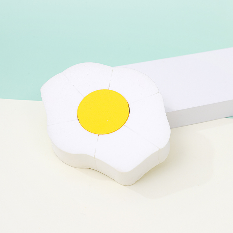 Huevo frito personalizado de fábrica, huevo escalfado de soplo grande plano, esponja de maquillaje sin látex, cojín de aire, huevo de belleza, venta al por mayor transfronteriza