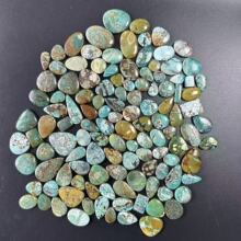 天然优化沁胶绿松石戒面 颜色大小随机 厂家批发