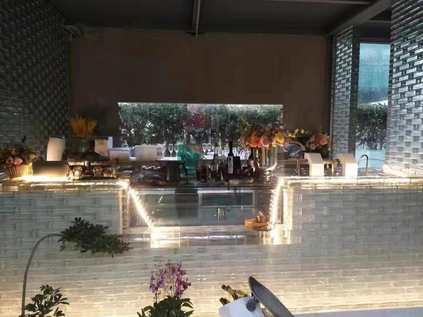 10b15c13-68d7-4d60-9796-1a2227