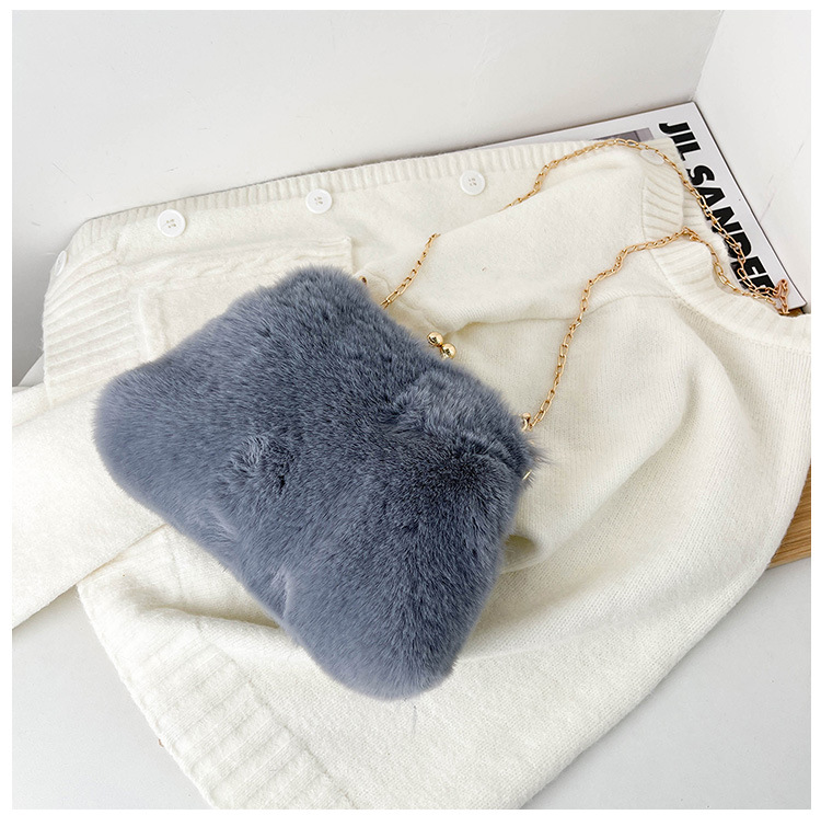 Single-shoulder chain bag, Maomao large-capacity women's bag, new 2022 autumn and winter women's stylish plush hand-held tote bag undefined