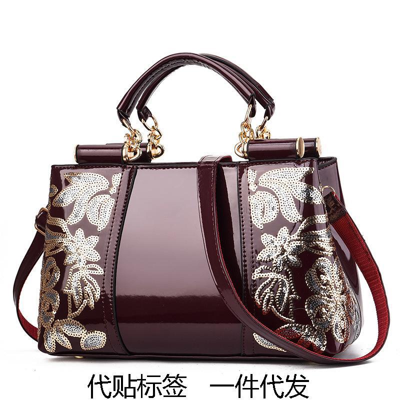 台州跨境女包2025漆皮亮面新娘结婚手提大容量单肩斜挎包一件代发