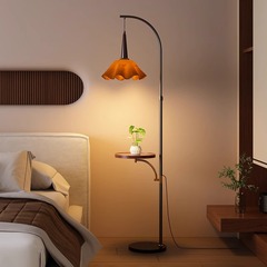 中古縦型電気スタンドフロアランプリビングソファー横雰囲気茶何フランス式レトロ寝室ベッドサイド棚ランプ