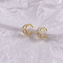 �¿�C��Ȧ�����~���ֹ����ǊA�o������С���p�ݺ��s���¶��AŮ