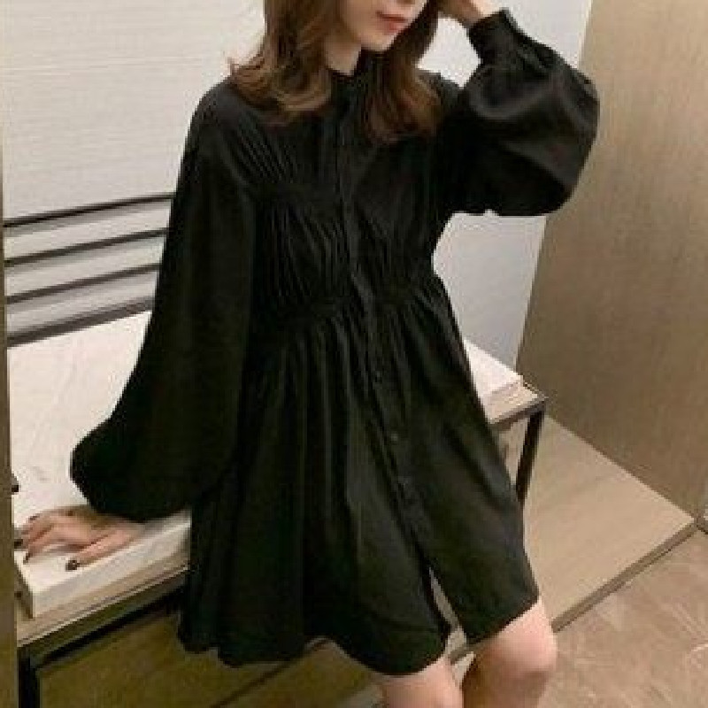 初秋新商品のゆったりした中長タイプのシャツの女性長袖のデザイン感があります。|undefined
